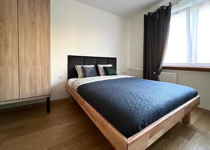 K22 Airport Chopin B * 华沙