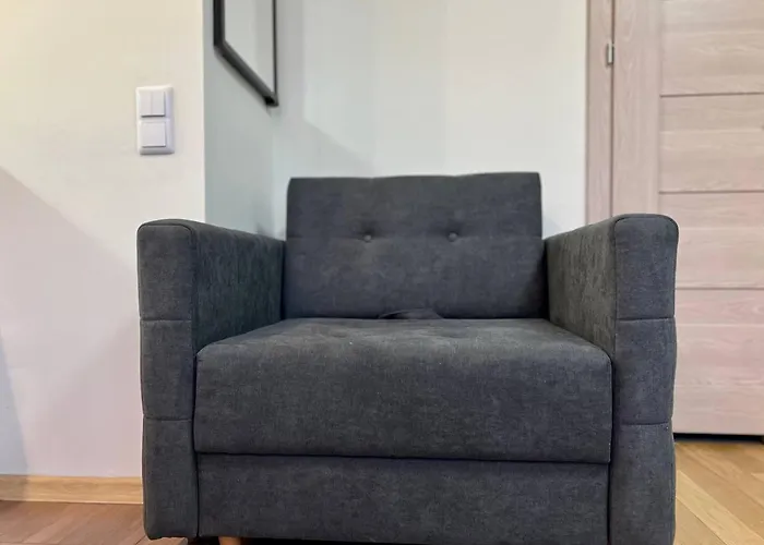 K22 Airport Chopin B *